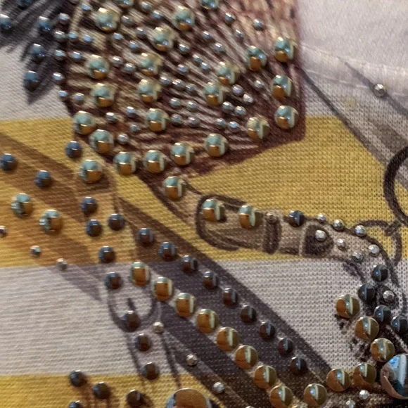 Cache Top - Picture 3 of 6